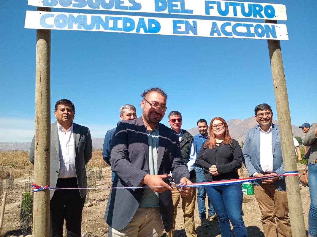 Santa María Agrupación medioambiental recupera ribera del Río