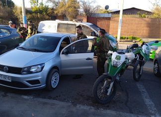 Seguridad Municipal de Calle Larga recupera vehículo con encargo por robo