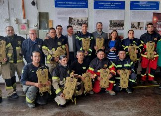 Esval financia compra de equipos para Bomberos de Santa María