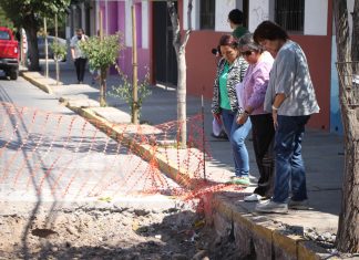 Reparan calles en San Felipe