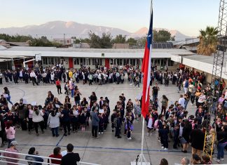 Exalumnos vuelven al Mixto como Padres y Apoderados