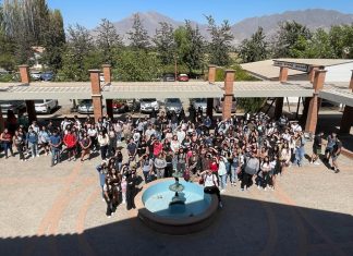 Universidad de Valparaíso recibió a mechones en Campus San Felipe