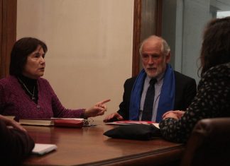 Castillo y Montes definen criterios para viviendas sociales en San Felipe