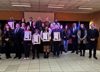 Liceo Mixto recibió certificación por Calidad de Vida Escolar