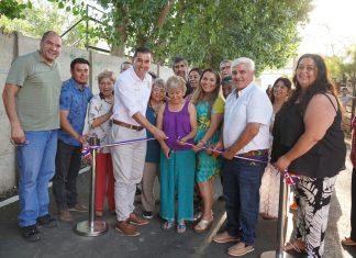 Alcalde Vergara inaugura pavimentación en Viña Errázuriz