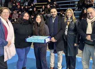 Los Andes: 500 estudiantes reciben computadores