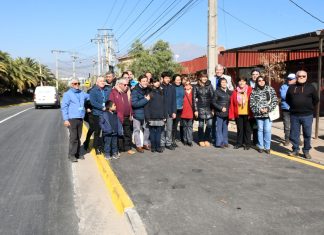 Los Andes: Entregan obras de pavimentación de Avda. Pascual Baburizza