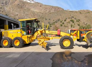 Seremi del MOP revisa obras de mejoramiento del Camino Internacional