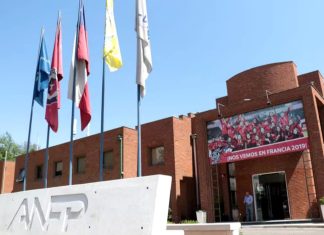 Fuera de la cancha también se juega