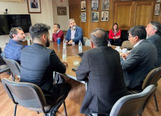 Esval refuerza red de aguas servidas en centro de Santa María