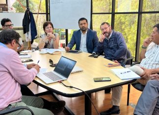 Esval renueva redes en 2 sectores de San Felipe