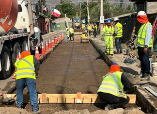 Putaendo: Quiroz inspecciona obras de alcantarillado